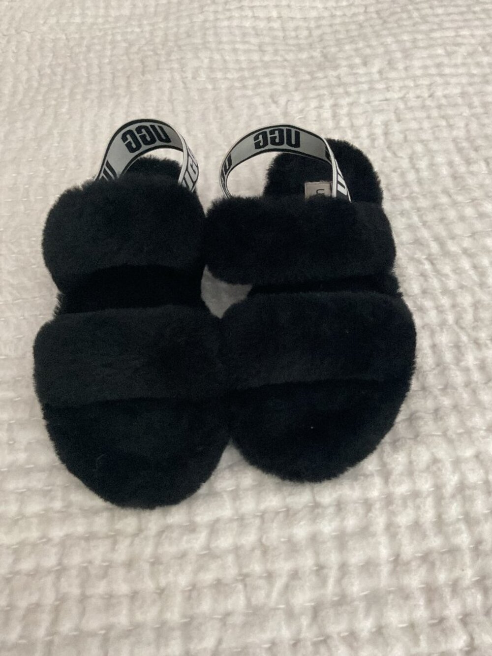 Ugg Fluff Yeah Slides